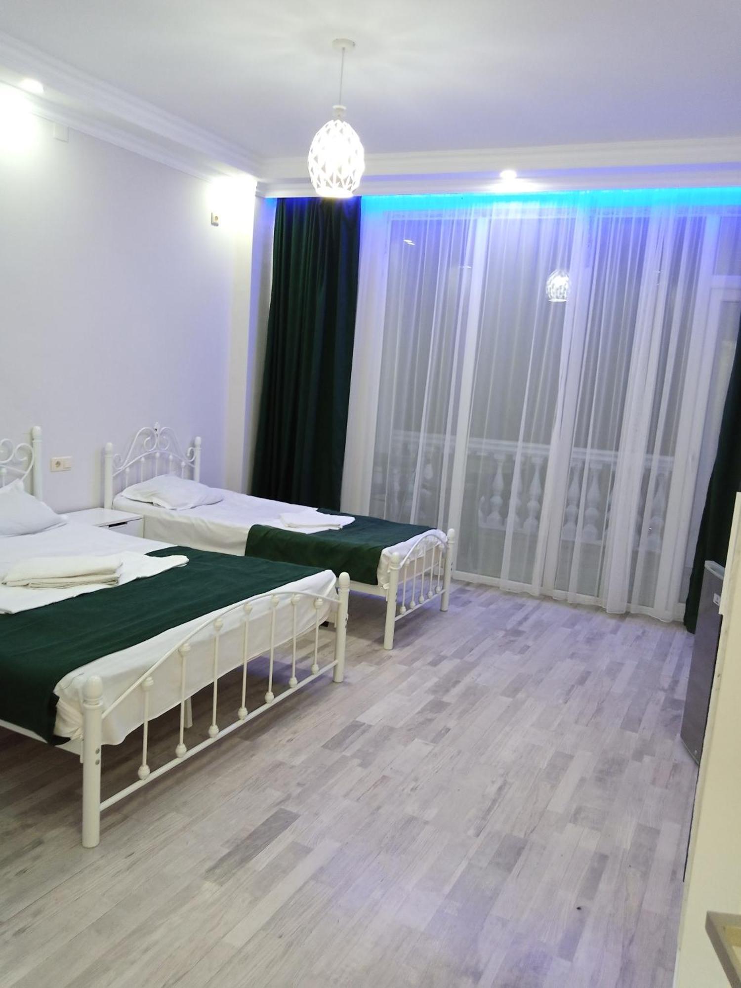 Geno Guest House Кваріаті Номер фото