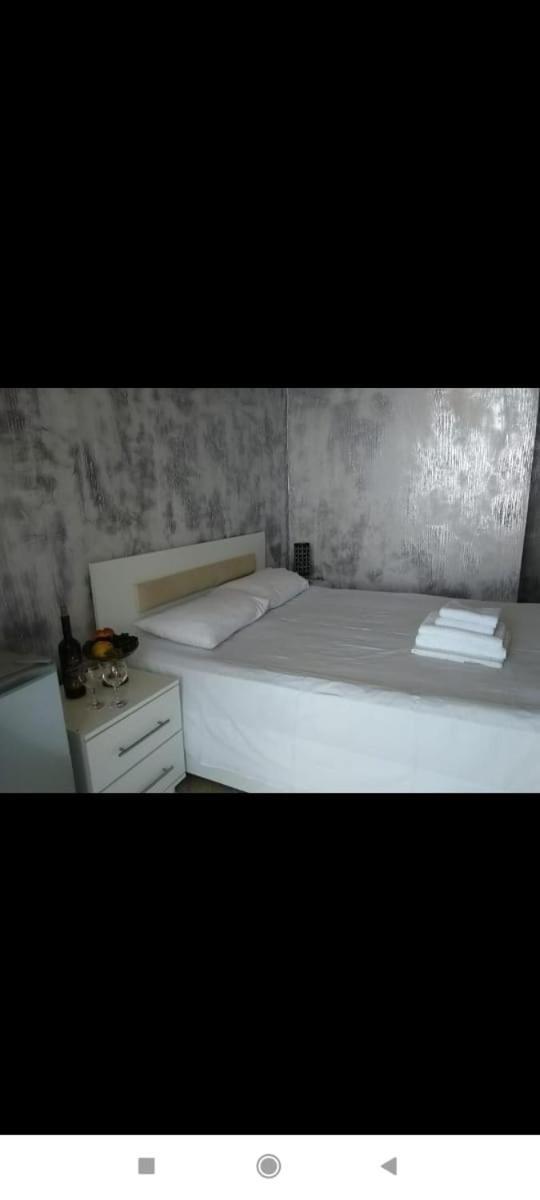 Geno Guest House Кваріаті Екстер'єр фото