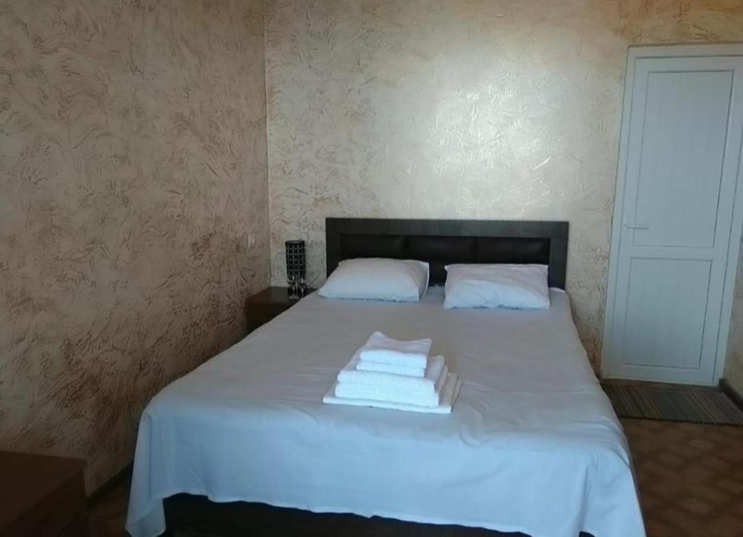 Geno Guest House Кваріаті Номер фото