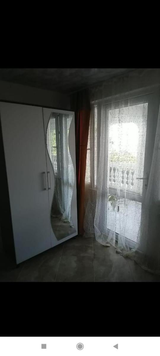 Geno Guest House Кваріаті Номер фото
