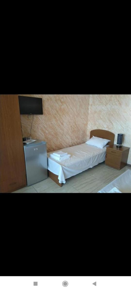 Geno Guest House Кваріаті Номер фото