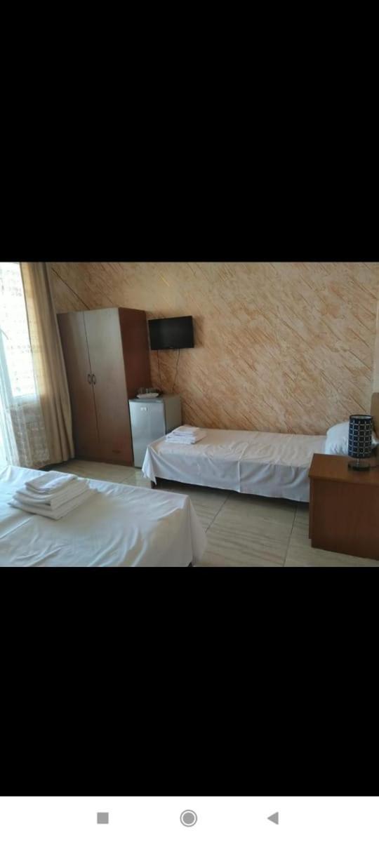Geno Guest House Кваріаті Номер фото