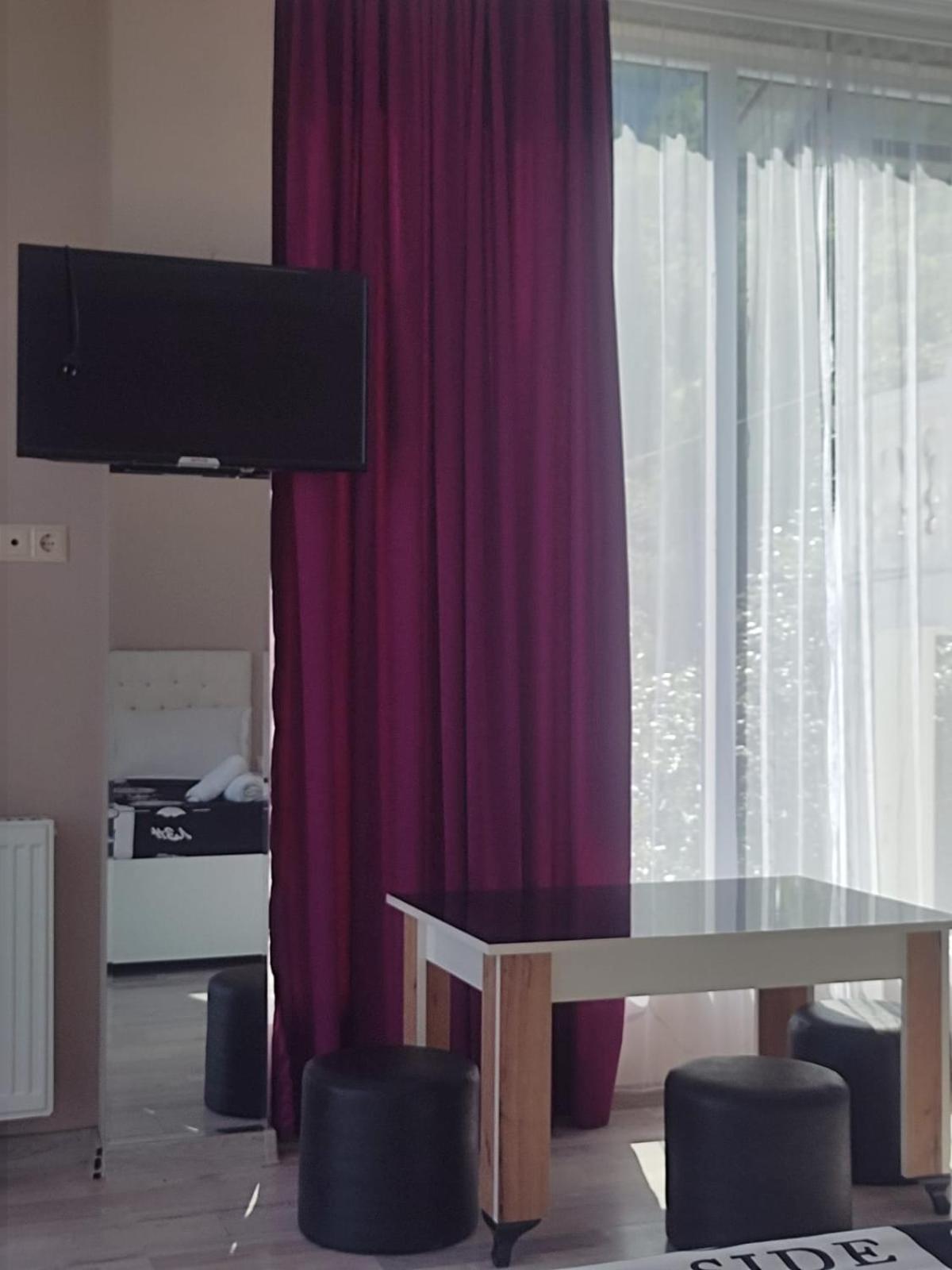 Geno Guest House Кваріаті Екстер'єр фото